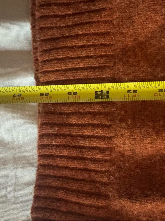 L.L. Bean Men's Zip-Neck Sweater in Rust with Brown Elbow Patches - Picture 4 of 5